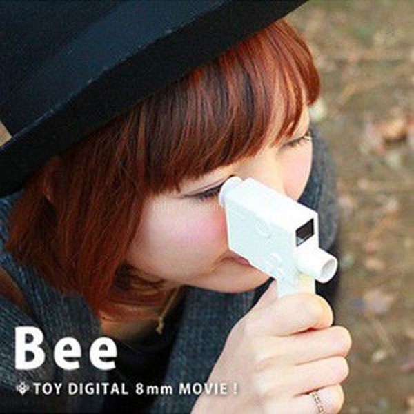 手軽にムービー 味のある動画が撮れる「トイデジタルムービーBee」