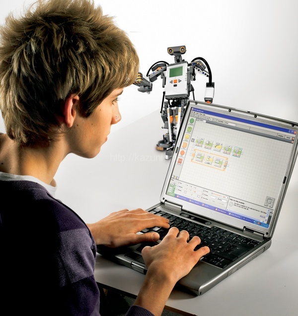 もう一度学校に行きたくなる!レゴブロックとロボット技術が融合した学校教材「レゴ マインドストーム(Mindstorm)」