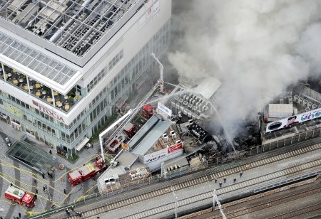 東京有楽町で火災ほか今日の #スクラップ #2014 #1/3