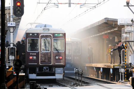 大阪十三駅前の飲食店街で早朝火事ほか今日の #スクラップ #2014 #3/7