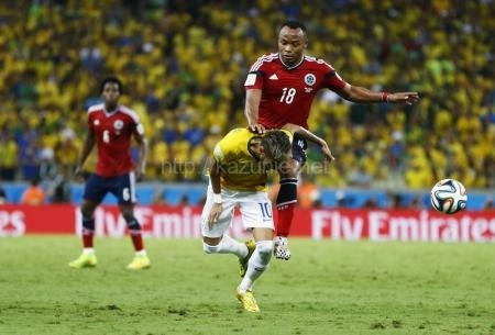 ブラジル代表FWネイマールを腰椎の骨折に追いやったコロンビアのフアン・スニガほか今日の #スクラップ #2014 #7/5